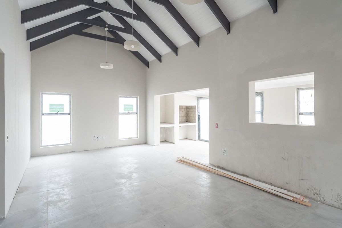 Townhouse For Sale in Laguna Langebaan Western Cape - Photo 2