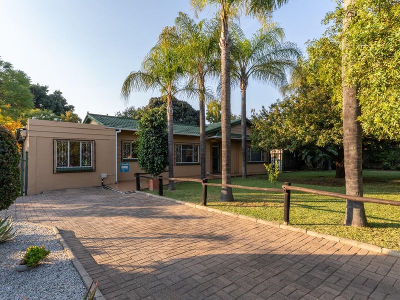 Prime Location with Business Potential - Photo 1
