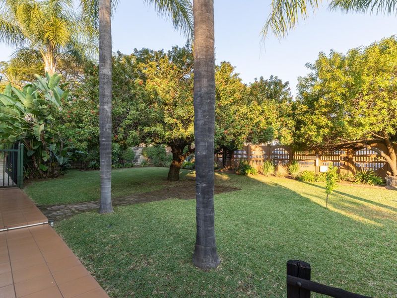 Prime Location with Business Potential - Photo 2