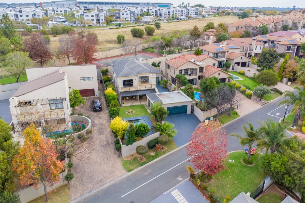 Pre Auction Sale Opportunity in Eagle Trace, Fourways - Photo 5