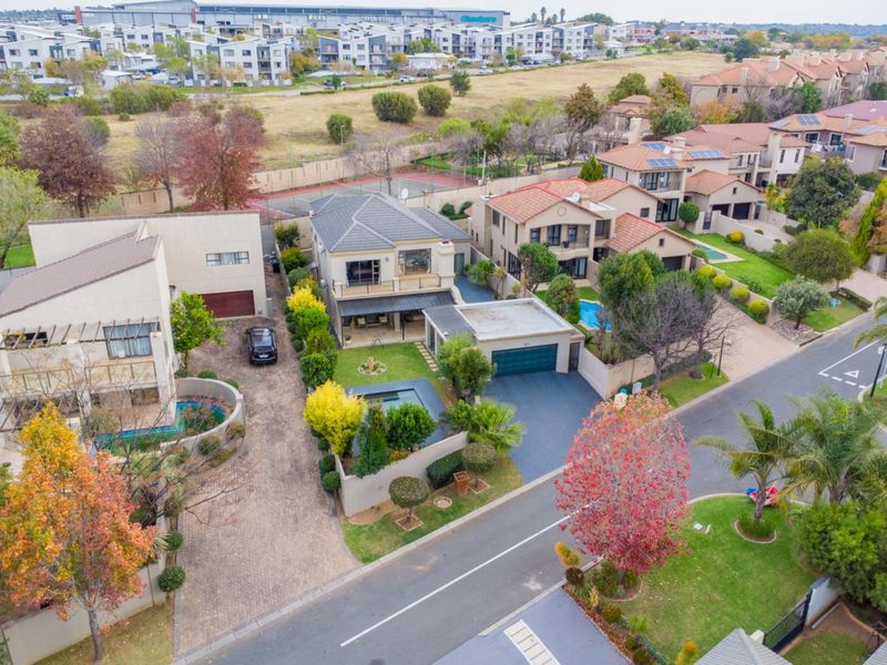 Pre Auction Sale Opportunity in Eagle Trace, Fourways - Photo 5