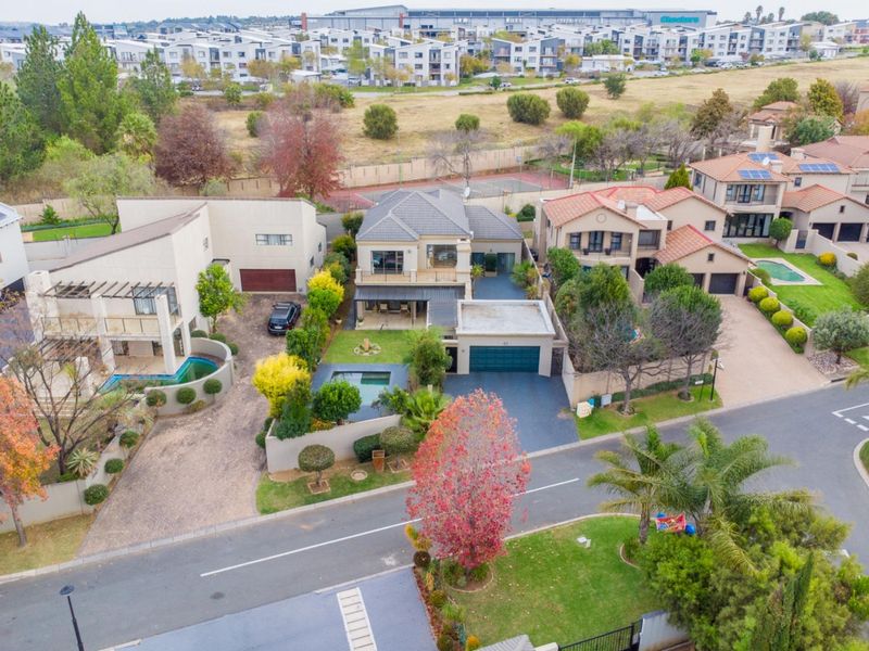 Pre Auction Sale Opportunity in Eagle Trace, Fourways - Photo 4