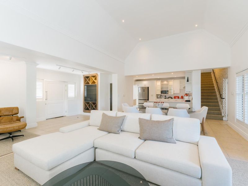 A Rare opportunity on Boschenmeer Golf Estate - Incredible views and location! - Photo 7