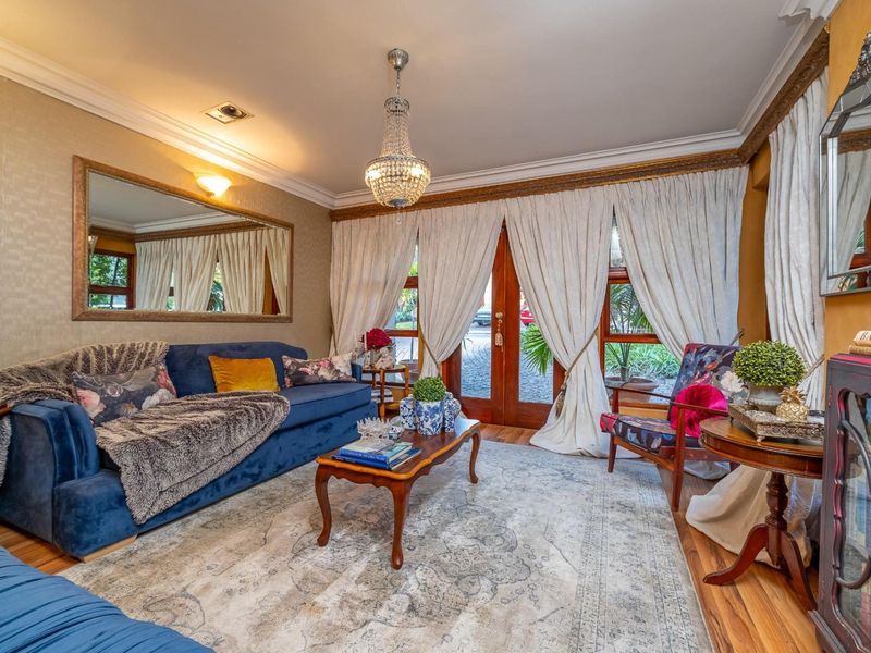 Character Filled Dainfern Golf Estate Home with Flatlet, Pool and Exceptional Potential - Photo 5