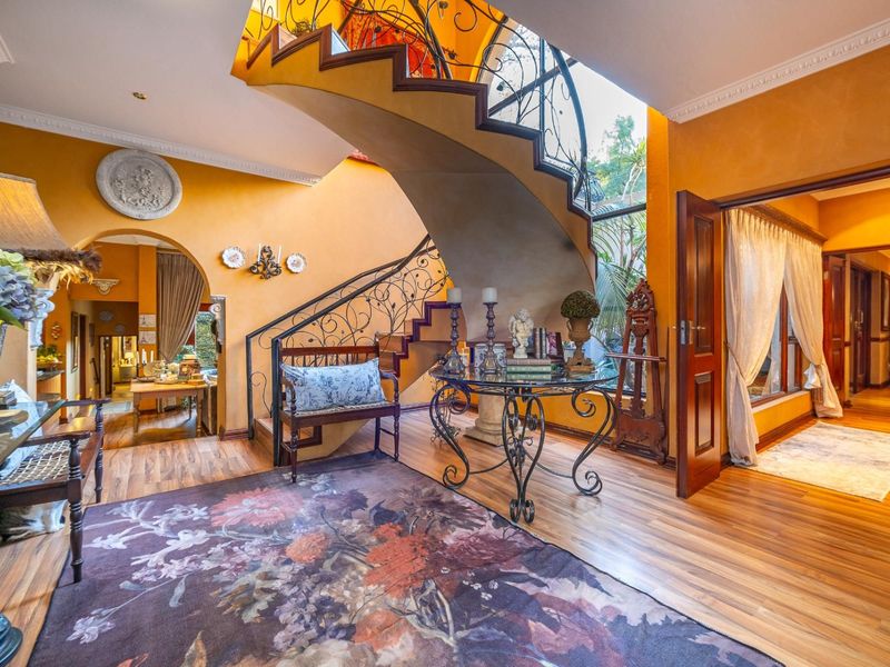 Character Filled Dainfern Golf Estate Home with Flatlet, Pool and Exceptional Potential - Photo 5