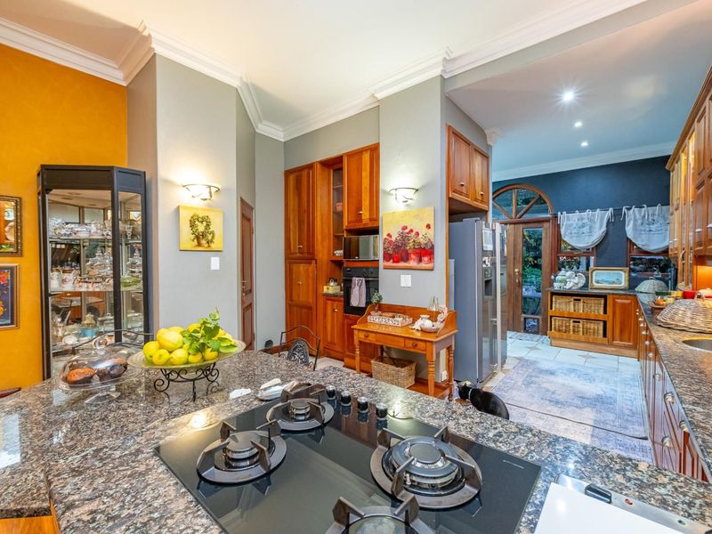 Character Filled Dainfern Golf Estate Home with Flatlet, Pool and Exceptional Potential - Photo 10