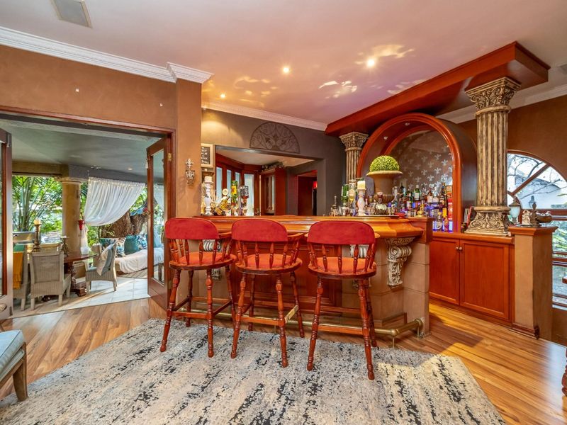Character Filled Dainfern Golf Estate Home with Flatlet, Pool and Exceptional Potential - Photo 8