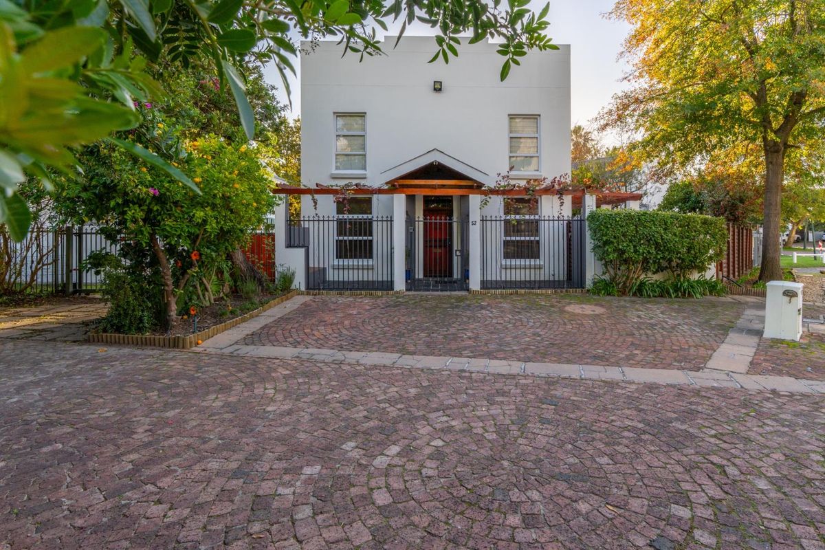 Charming Home in Die Boord - Photo 2