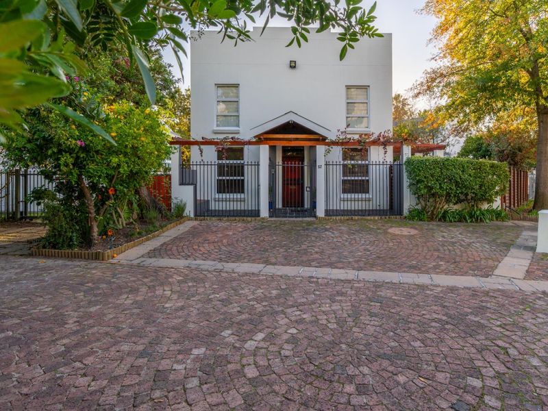 Charming Home in Die Boord - Photo 2