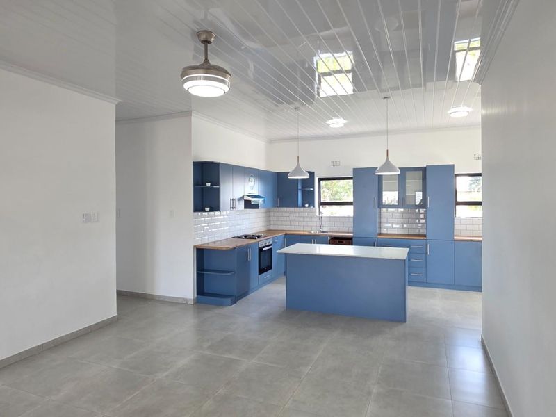 Single Storey Home In Security Estate - Photo 9