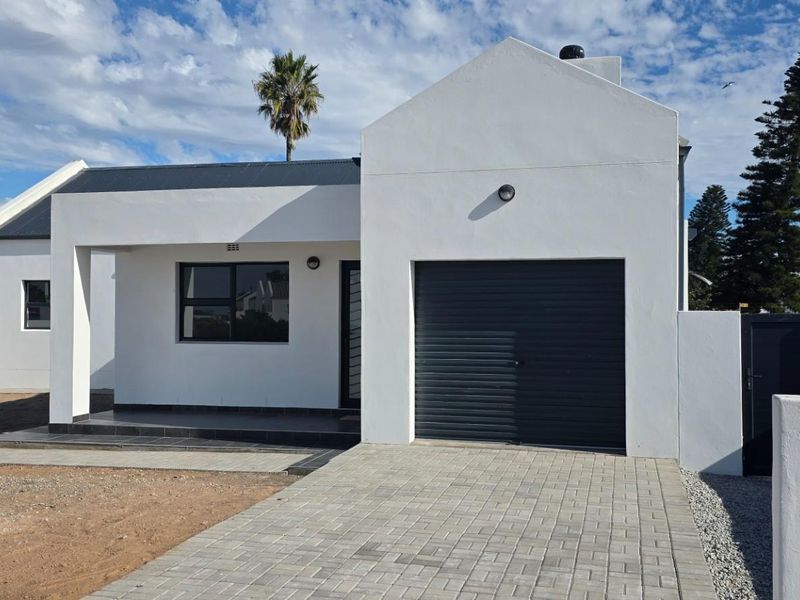 Single Storey Home In Security Estate - Photo 3