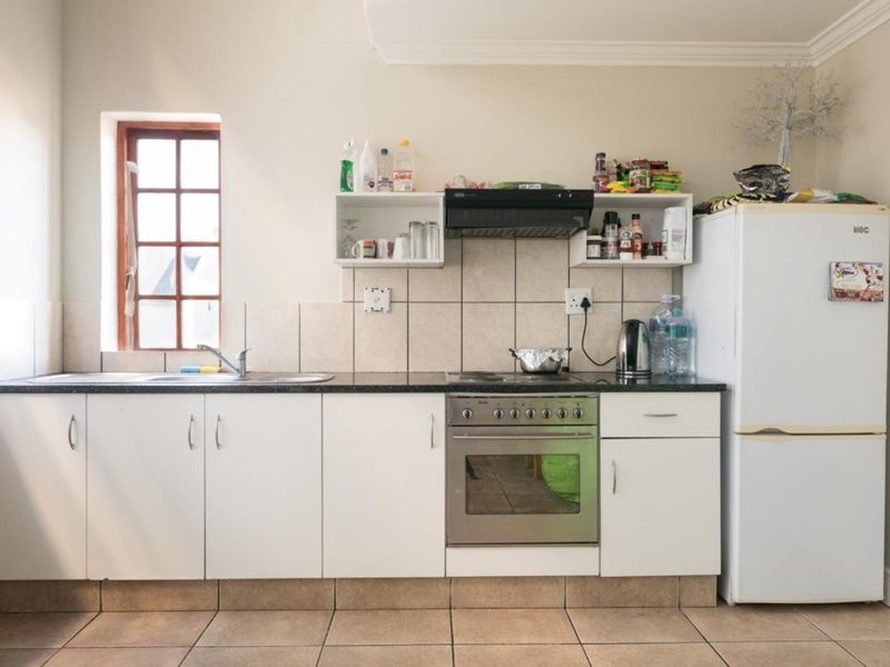 Apartment For Sale in De Werf De Wijnlanden Residential Estate Stellenbosch Western Cape - Photo 5