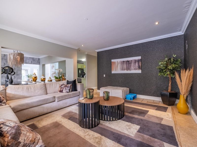 4 Bedrooms, Triple Garage and a Garden That Has Had Time to Grow - Photo 6