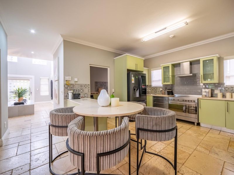 4 Bedrooms, Triple Garage and a Garden That Has Had Time to Grow - Photo 9
