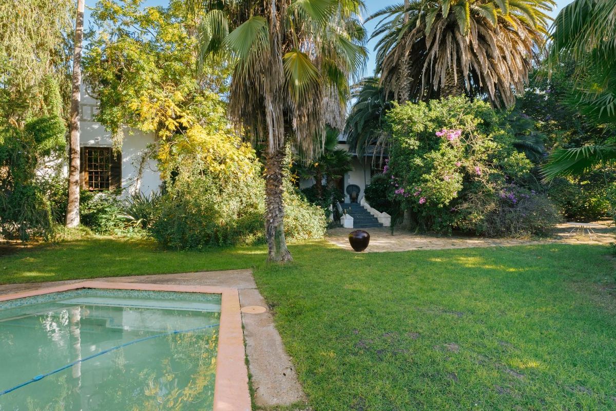 Historic property in the Heart of Hopefield. - Photo 4
