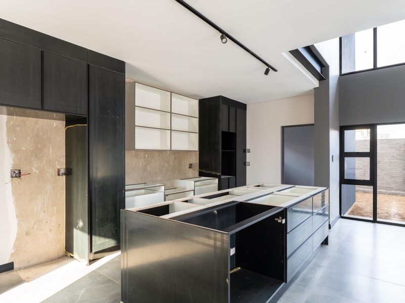 Modern Family Living on a Secure Panhandle Property - Photo 5