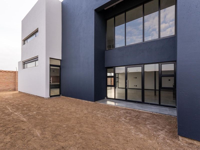 Modern Family Living on a Secure Panhandle Property - Photo 3