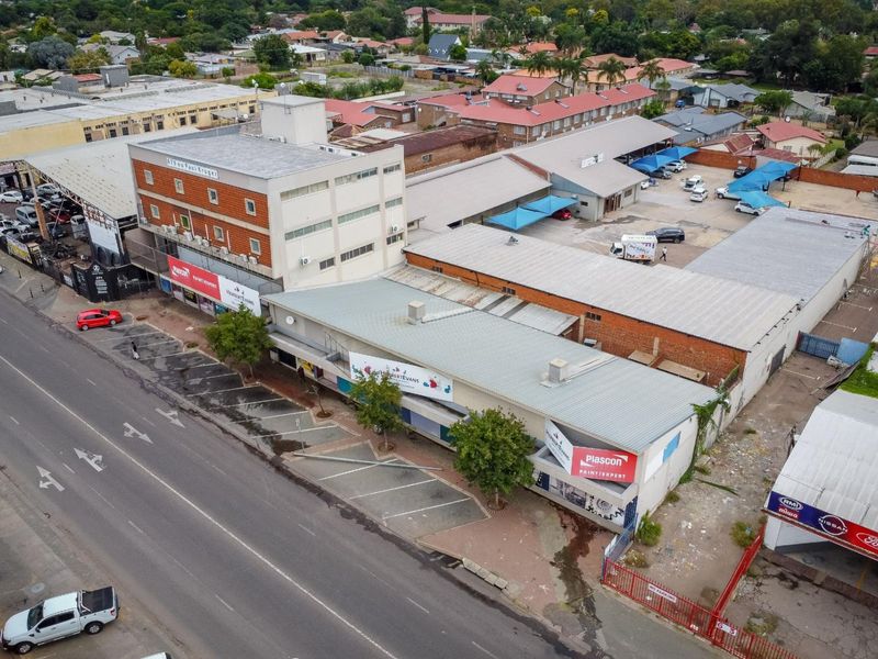 Prime Commercial Property For Sale | Les Marais, Pretoria. - Photo 2