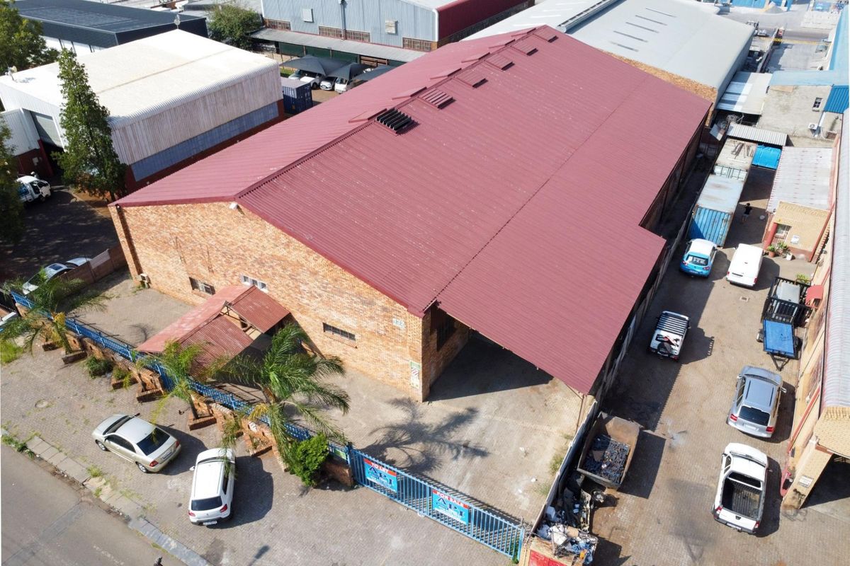 Industrial Property With 3 Phase Power - Photo 2