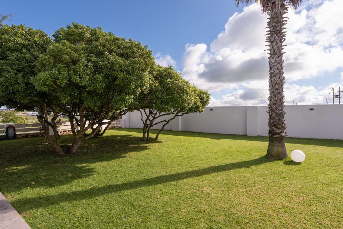Exceptional 2.19ha Smallholding in Long Acres - Photo 5