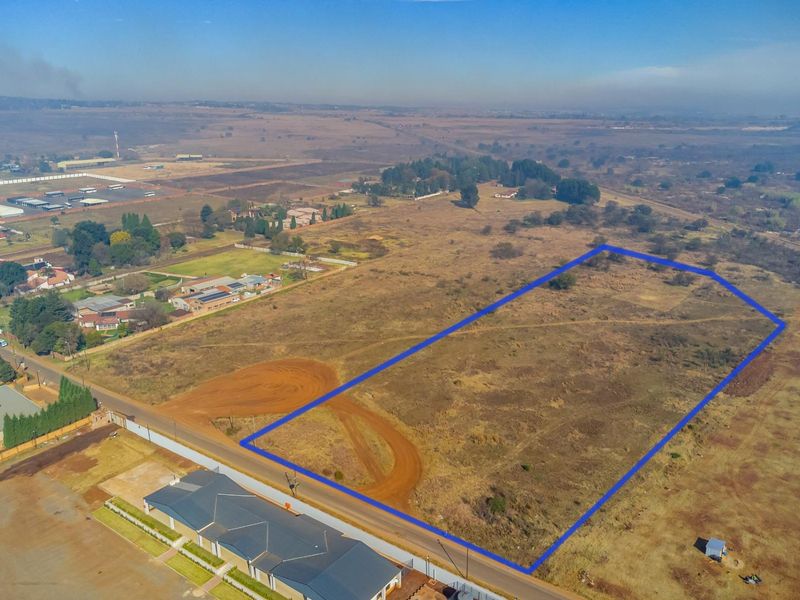 Rare Piece of Land For Sale! - Photo 2