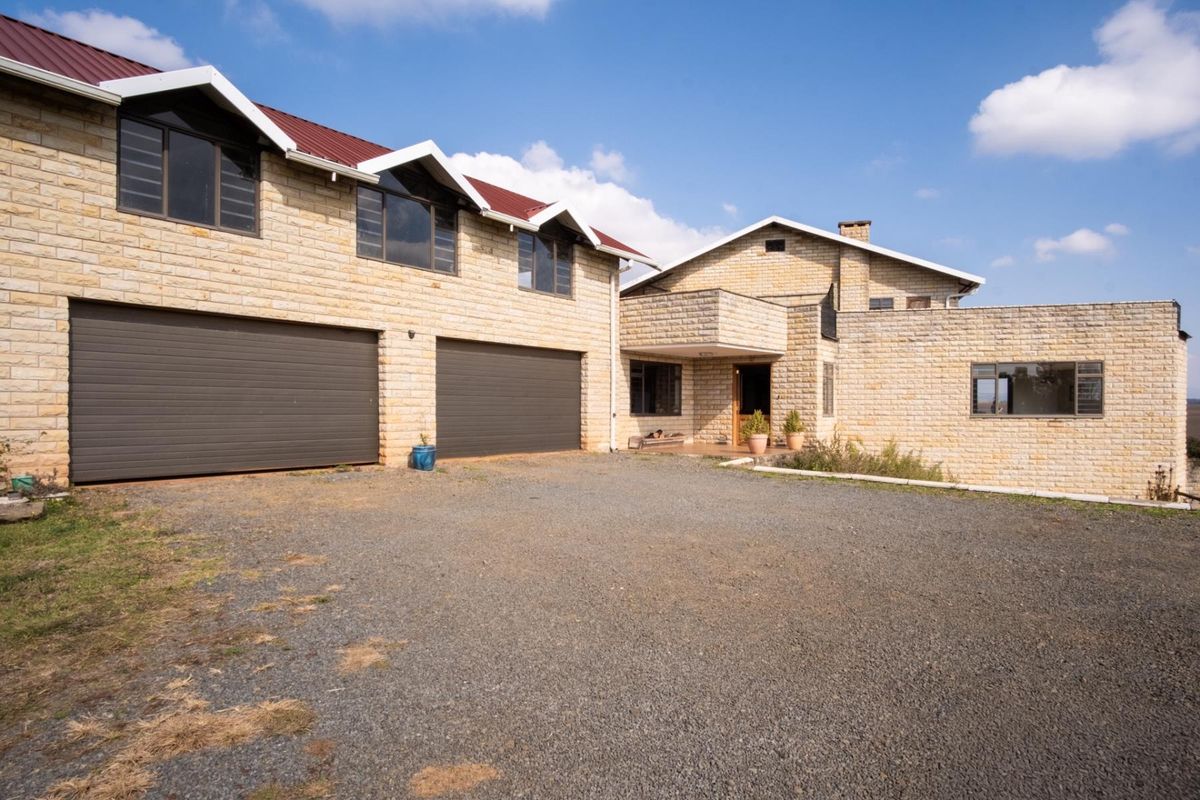 A Landmark Equestrian Estate Where Luxury, Lifestyle and Freedom Meet. - Photo 5