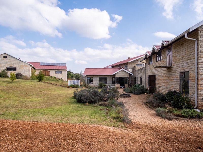 A Landmark Equestrian Estate Where Luxury, Lifestyle and Freedom Meet. - Photo 3