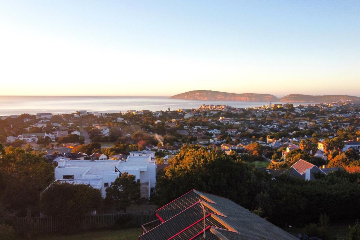 Sea and Robberg Views - Snap It Up Quickly! - Photo 3