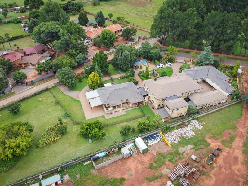 Looking for a home to accommodate the parents and in-laws? - Photo 8