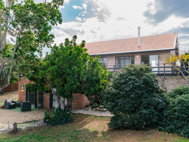 Perched Atop Picturesque Poortjies: Multi-Use 'Longview' Home - Photo 2