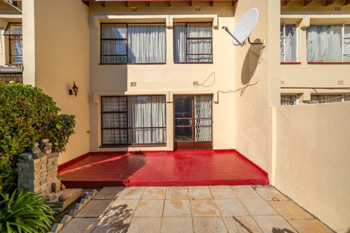 A Home of Heart and New Beginnings - Photo 4
