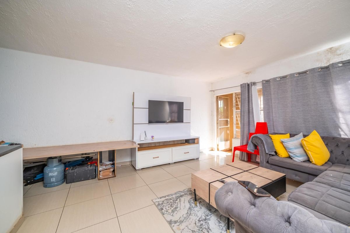 First Time Buyers and investors - Photo 4