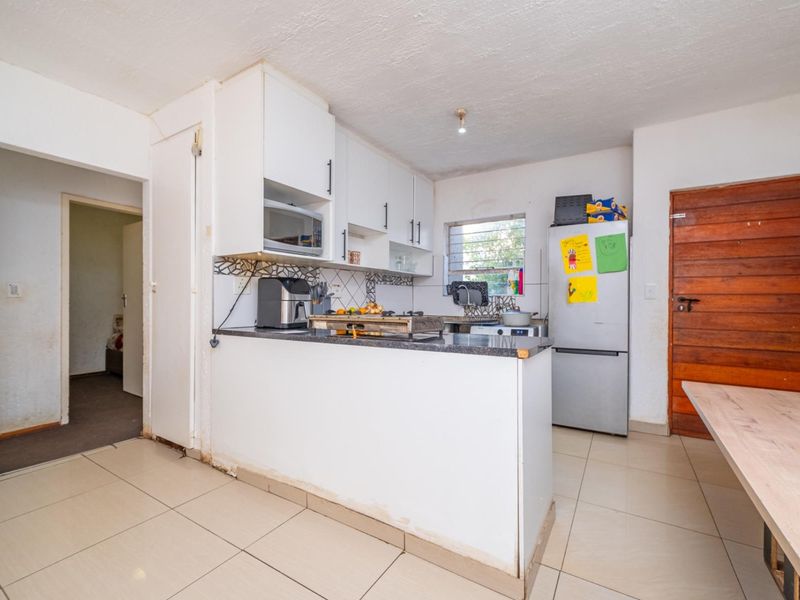 First Time Buyers and investors - Photo 5