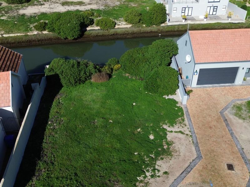 Waterfront Stand In Secure Estate - Photo 4
