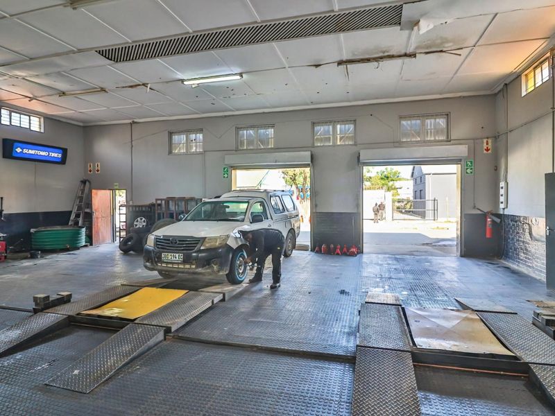 PRIME COMMERCIAL PROPERTY IN ALICE CBD - Photo 10