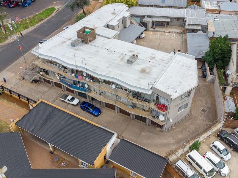 Laudium's Land Mark - For Sale - Photo 6