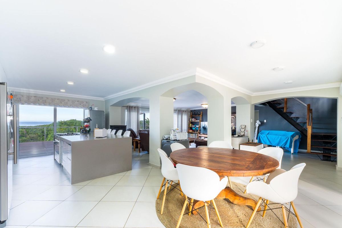 A rare coastal villa on the beach in Glentana - Photo 3