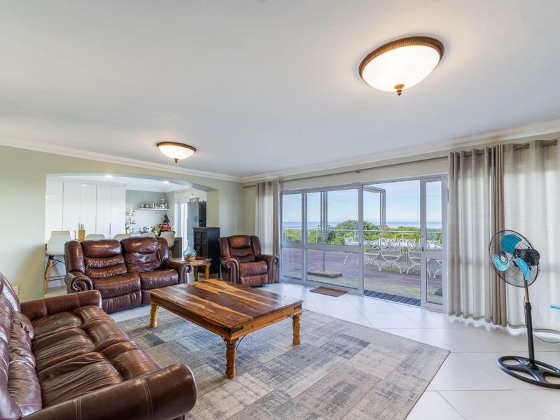 A rare coastal villa on the beach in Glentana - Photo 7