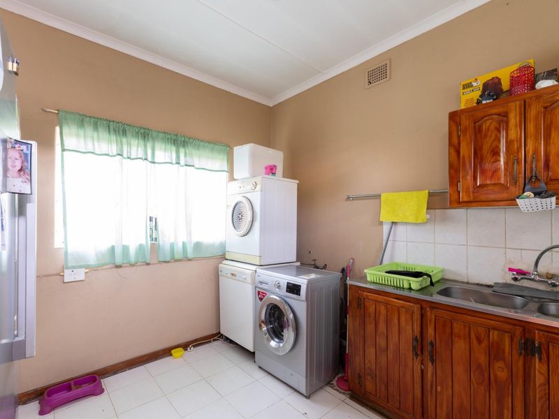 Spacious Family Home with Income-Generating Potential - Photo 8