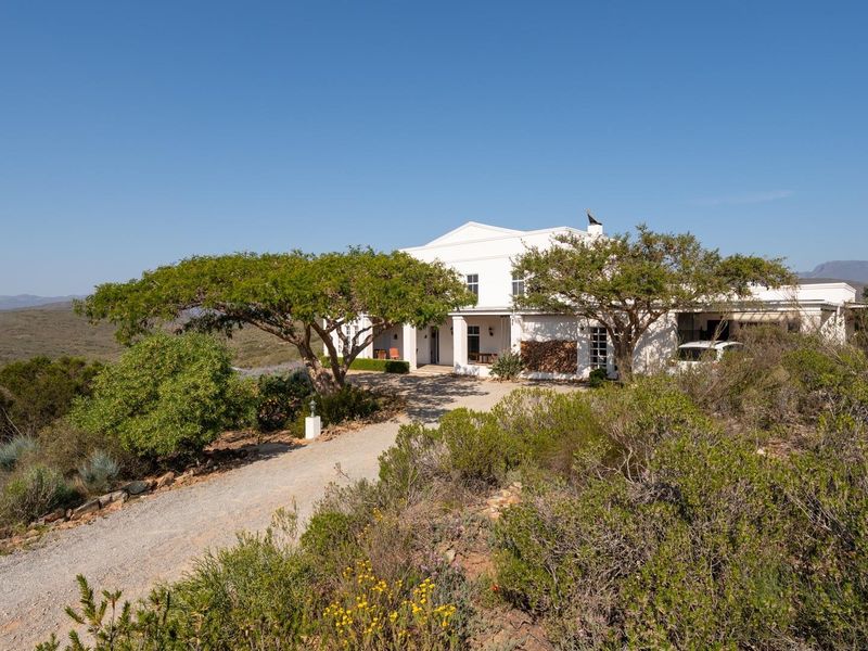 Private Airstrip, Georgian Elegance and 143 Hectares of Pure McGregor Magic - Photo 4