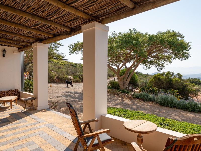 Private Airstrip, Georgian Elegance and 143 Hectares of Pure McGregor Magic - Photo 8