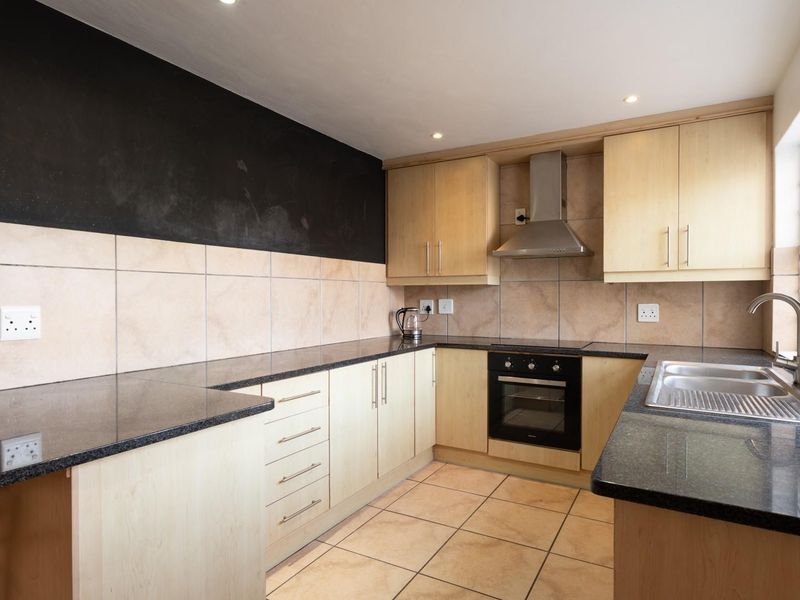 Corner Townhouse with Exceptional Convenience - Photo 8