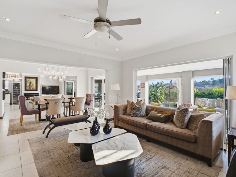 Entertainer’s Home in Cedar Creek Estate with Solar Backup - Photo 9