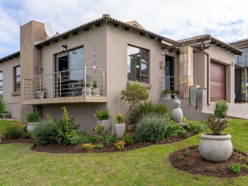 Secure, Stylish and Move-In Ready with Beautiful Ocean Views - Photo 2