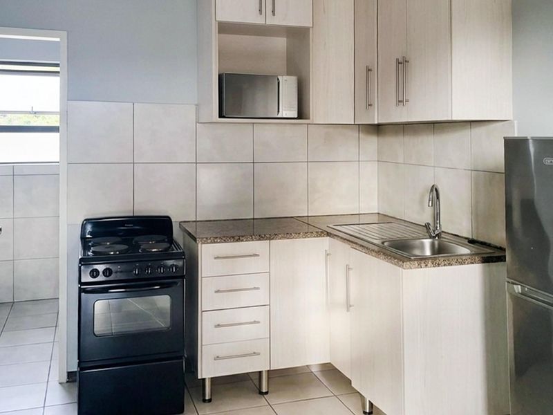 Modern 1-Bedroom Investment Apartments for Sale in Secure Complex - Photo 5