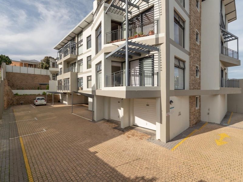 1 Bedroom Gem a block from the beach! - Photo 4