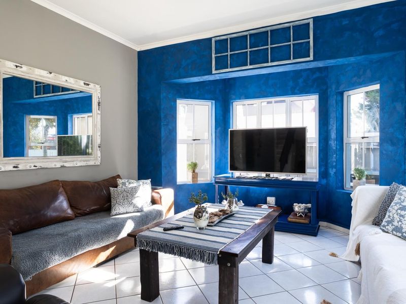 Embrace coastal living in a seaside golf estate... - Photo 3