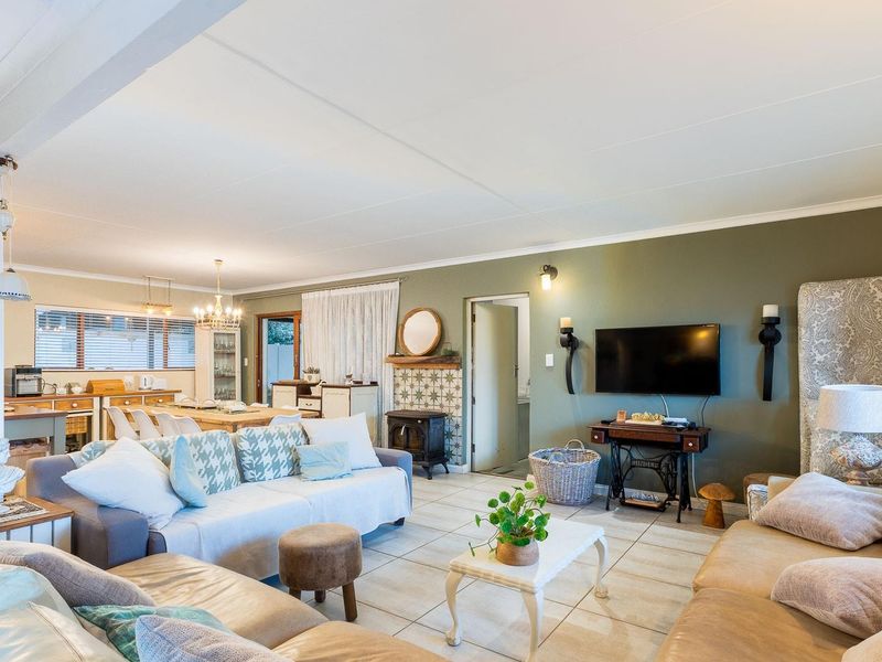 House For Sale in Glentana Groot Brakrivier - Photo 2