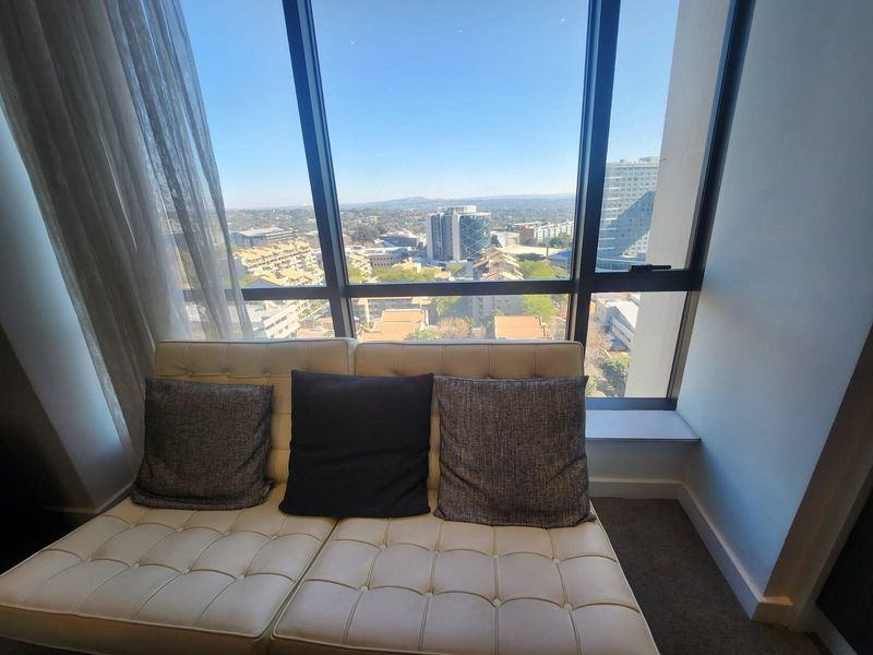 Exclusive Executive Penthouse Listing: Sandton Skye - Photo 8