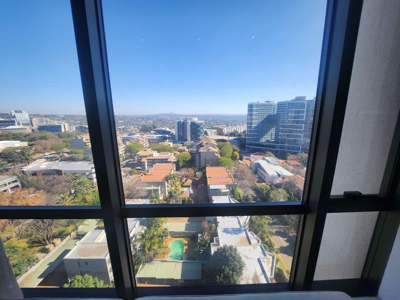 Exclusive Executive Penthouse Listing: Sandton Skye - Photo 4